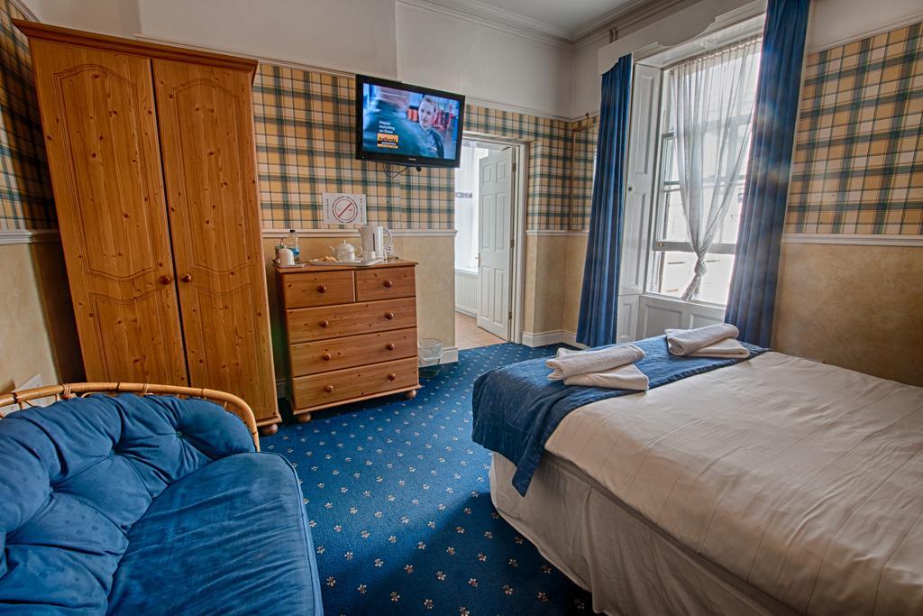 Harbour Heights B&B Portrush Oda fotoğraf