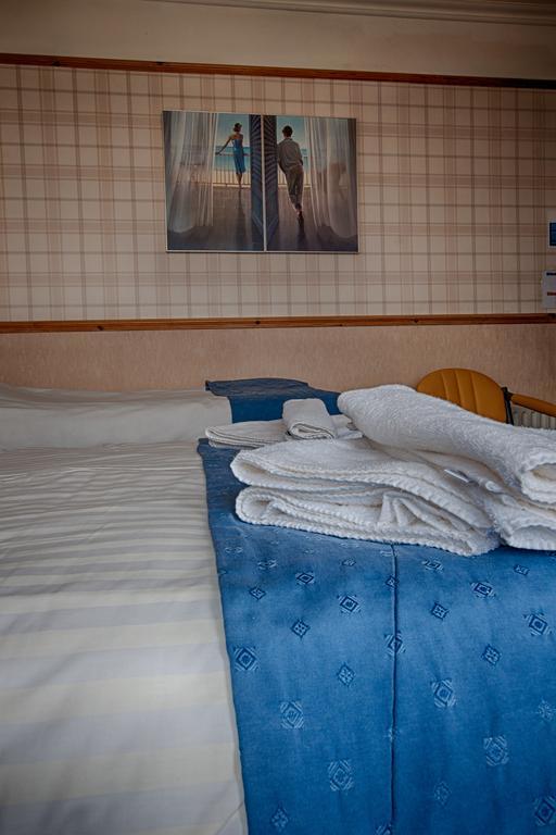 Harbour Heights B&B Portrush Oda fotoğraf
